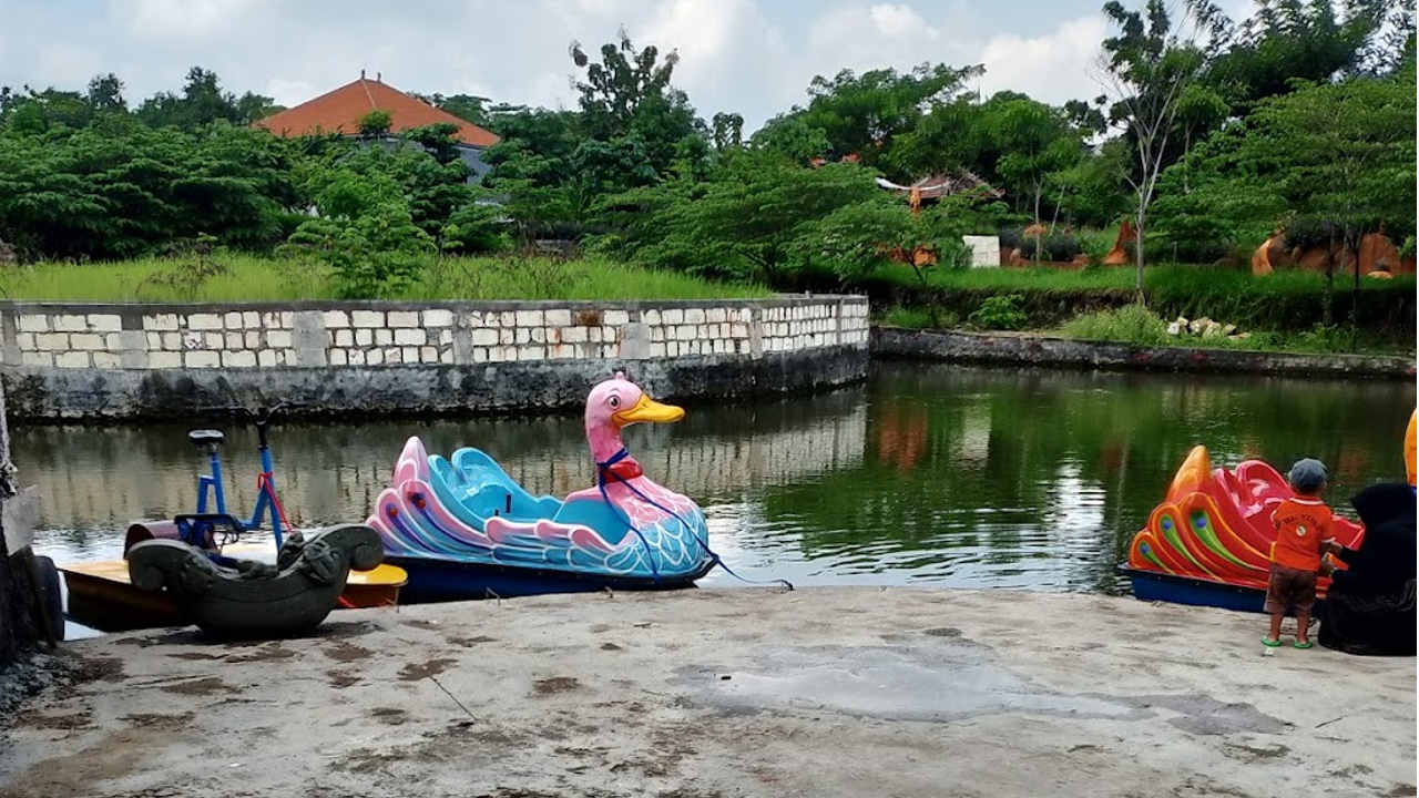 wisata jati sewu gresik